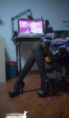 成熟小蜜桃_短视频完整无删减版