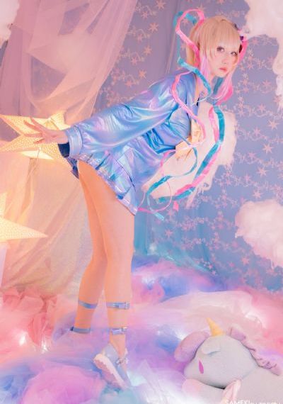 色天天综合久久久久综合片_BD韩语在线播放观看